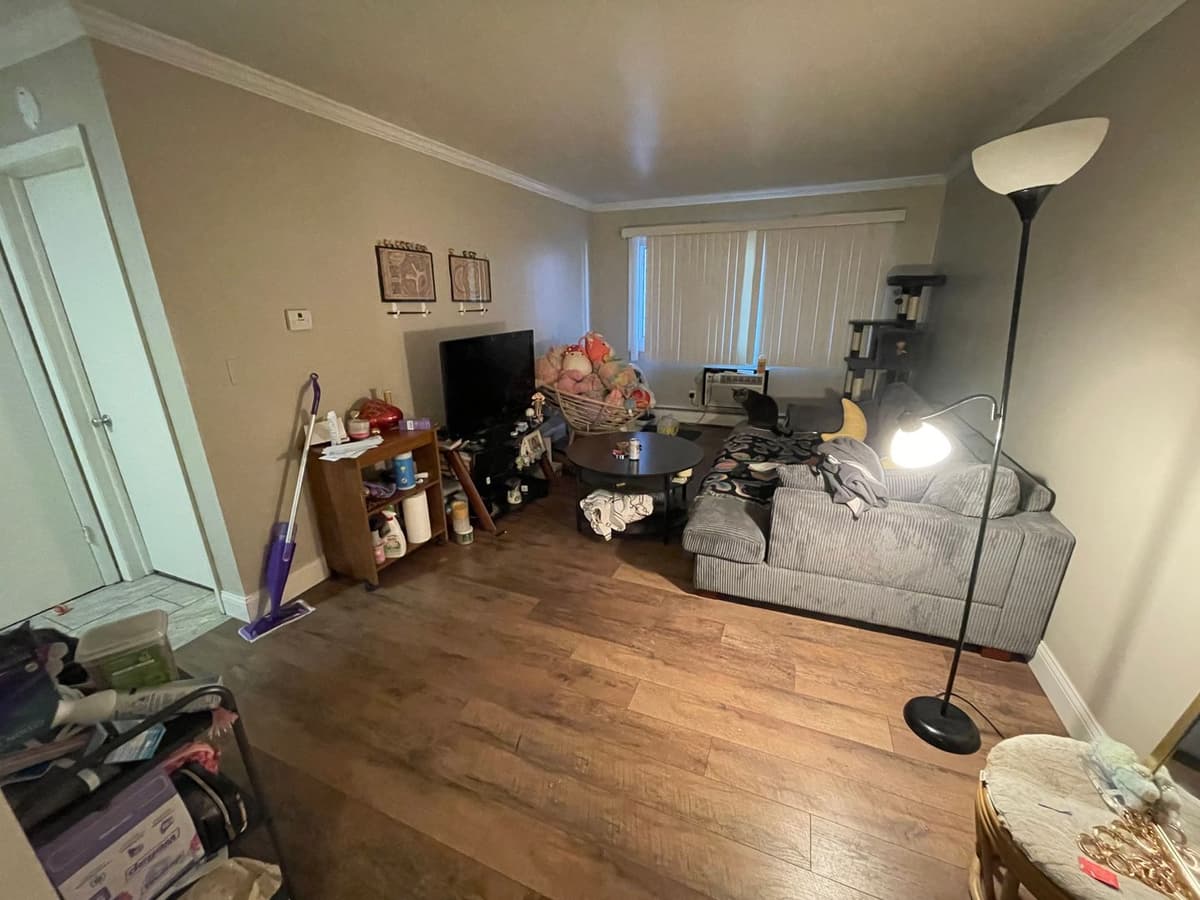 Milwaukee County apartments for rent - image - large (1).jpeg