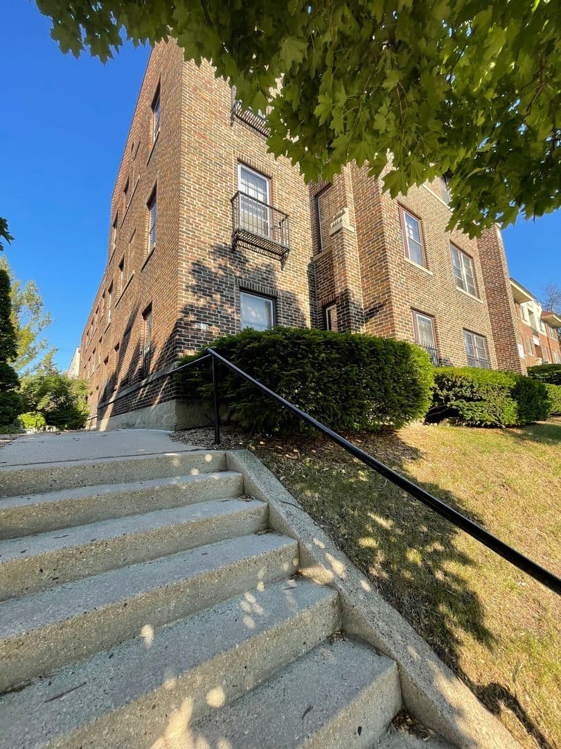 Milwaukee County apartments for rent - Property image - 2632 N Oakland Ave - 1