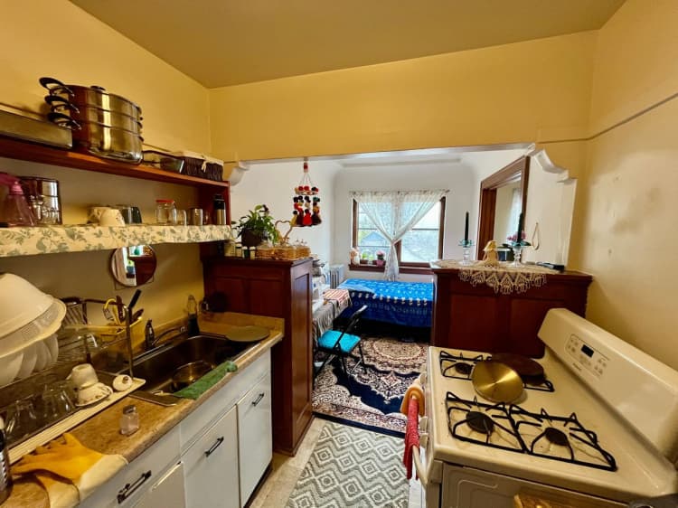 Milwaukee County apartments for rent - image - large (14).jpeg