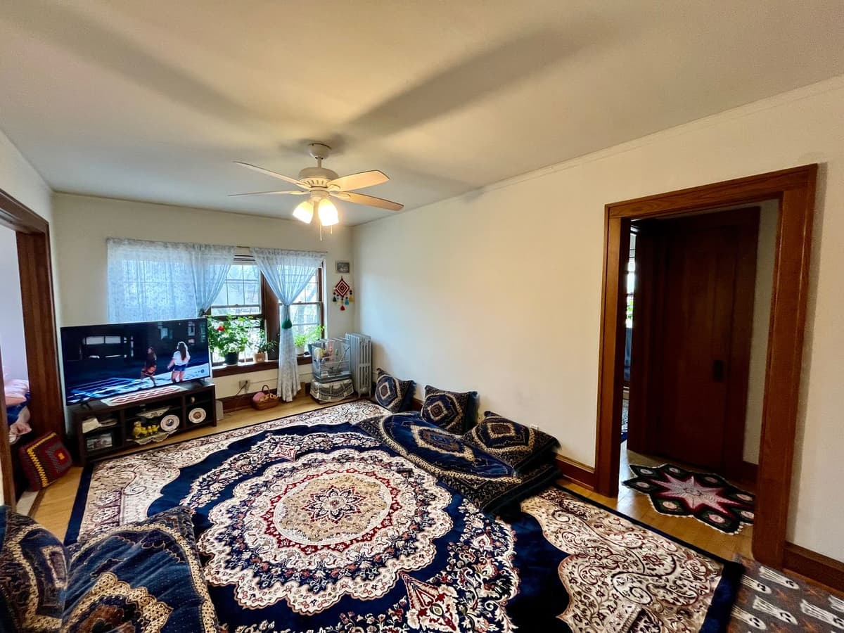 Milwaukee County apartments for rent - image - large (9).jpeg