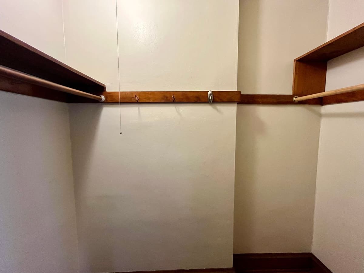 Milwaukee County apartments for rent - image - large (7).jpeg
