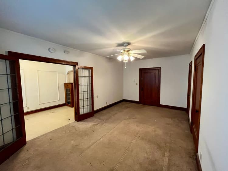 Milwaukee County apartments for rent - image - large (1).jpeg