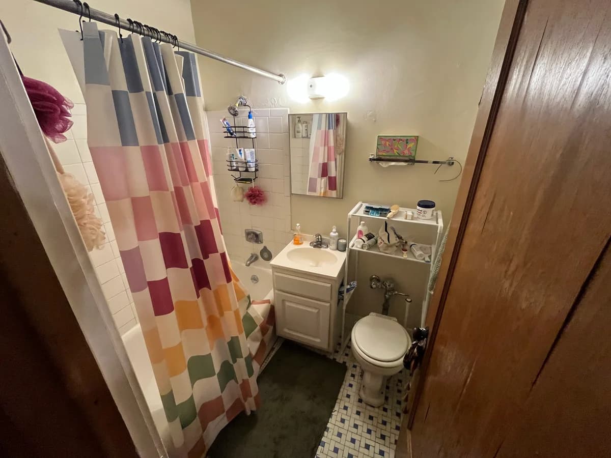 Milwaukee County apartments for rent - image - property-image-1793205291699.jpeg