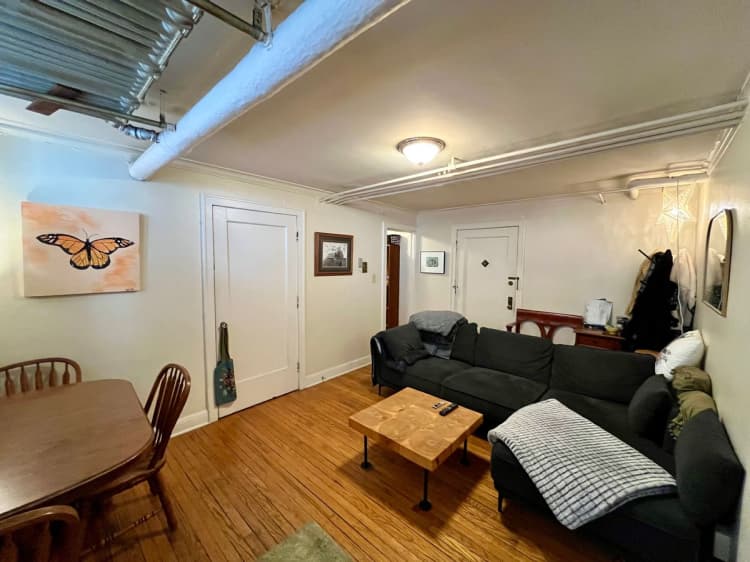 Milwaukee County apartments for rent - image - large (1).jpeg