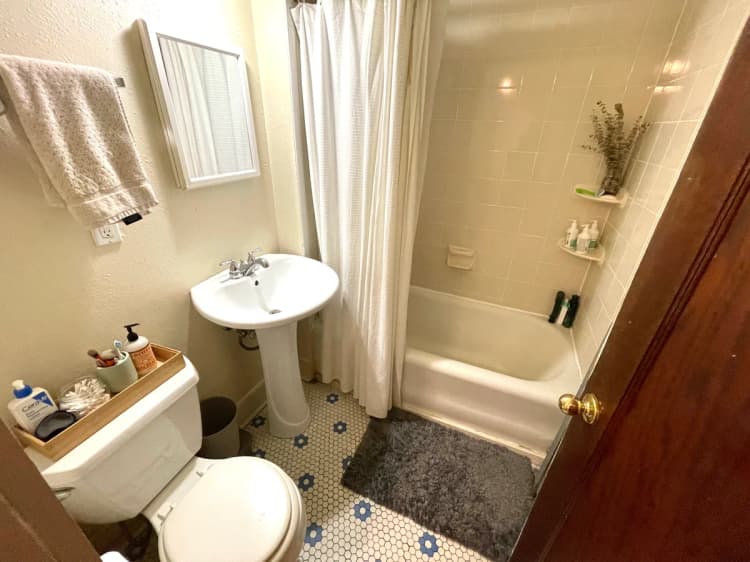 Milwaukee County apartments for rent - image - property-image-1793212582930.jpeg