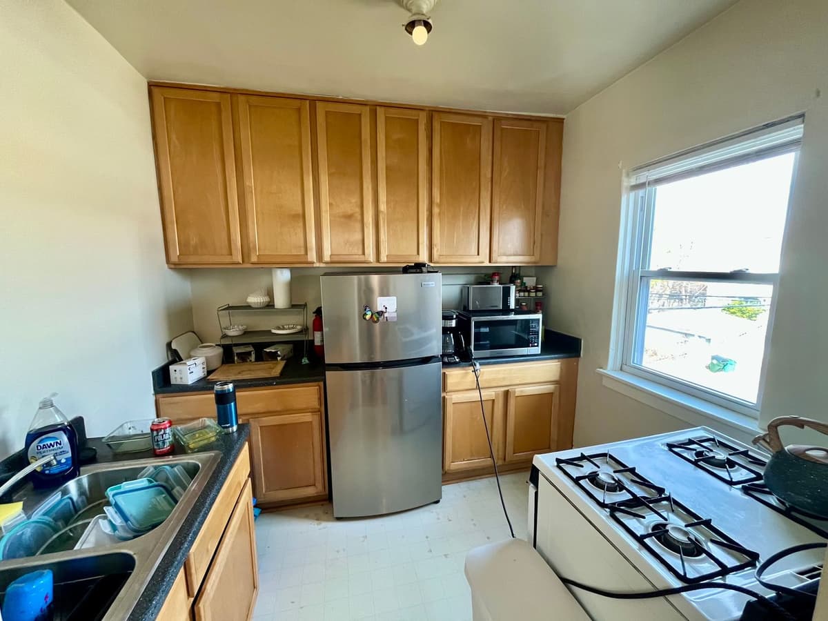 Milwaukee County apartments for rent - image - large (16).jpeg