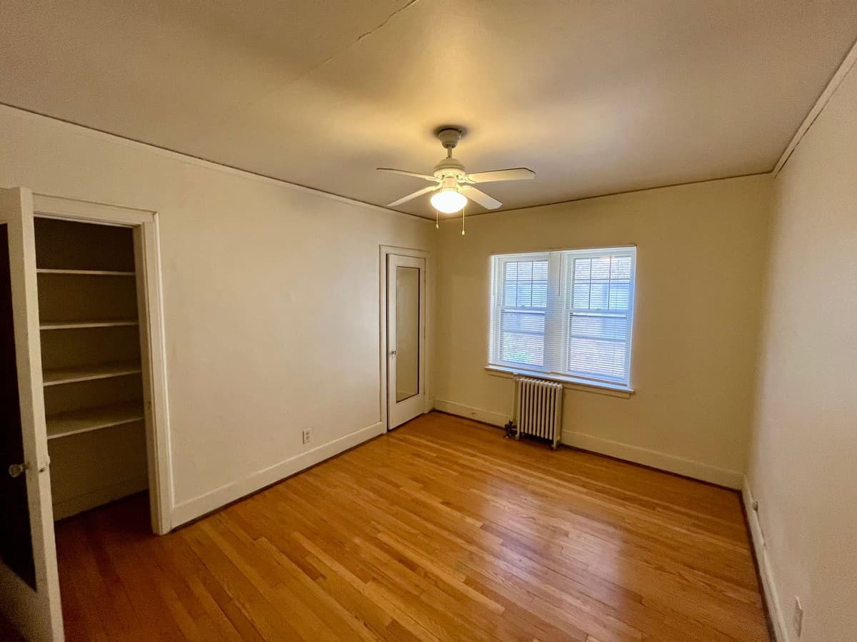 Milwaukee County apartments for rent - image - large (7).jpeg