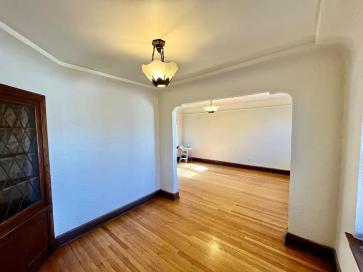 Milwaukee County apartments for rent - image - large (3).jpeg