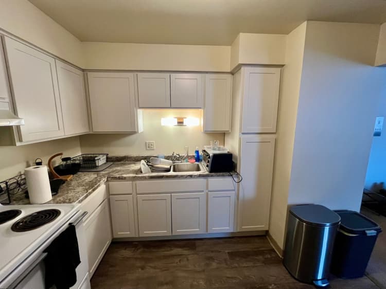 Milwaukee County apartments for rent - image - large (10).jpeg