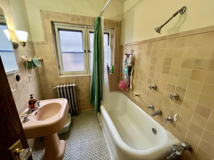 Milwaukee County apartments for rent - image - large (10).jpeg