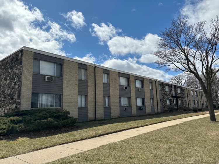 Milwaukee County apartments for rent - image - property-image-1793206815442.jpeg
