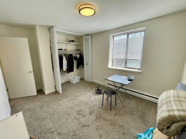 Milwaukee County apartments for rent - image - large (38).jpeg