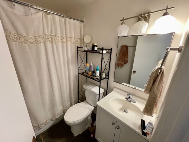 Milwaukee County apartments for rent - image - large (8).jpeg