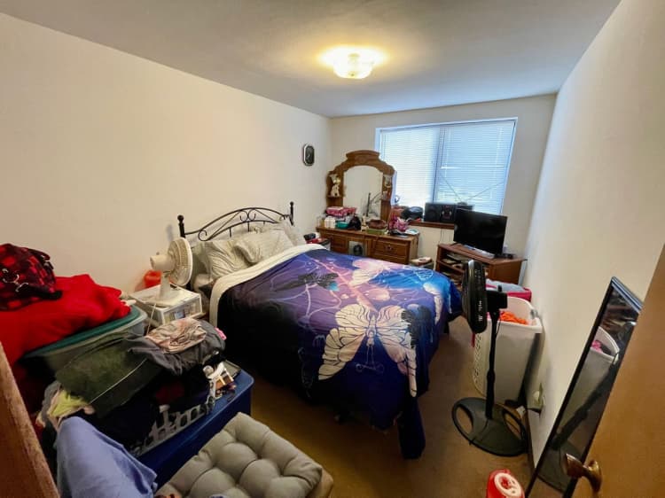 Milwaukee County apartments for rent - image - large (4).jpeg