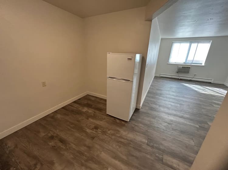 Milwaukee County apartments for rent - image - property-image-1793210941358.jpeg