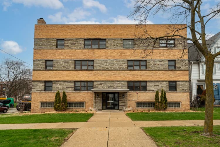 Milwaukee County apartments for rent - image - property-image-1793213159337.jpg