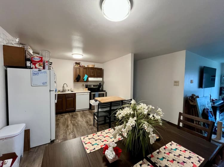 Milwaukee County apartments for rent - image - large (51).jpeg