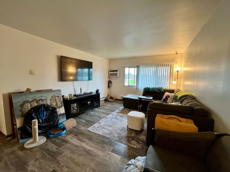Milwaukee County apartments for rent - image - large (48).jpeg
