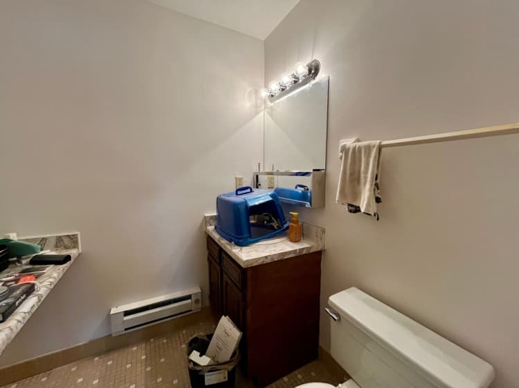 Milwaukee County apartments for rent - image - large (42).jpeg
