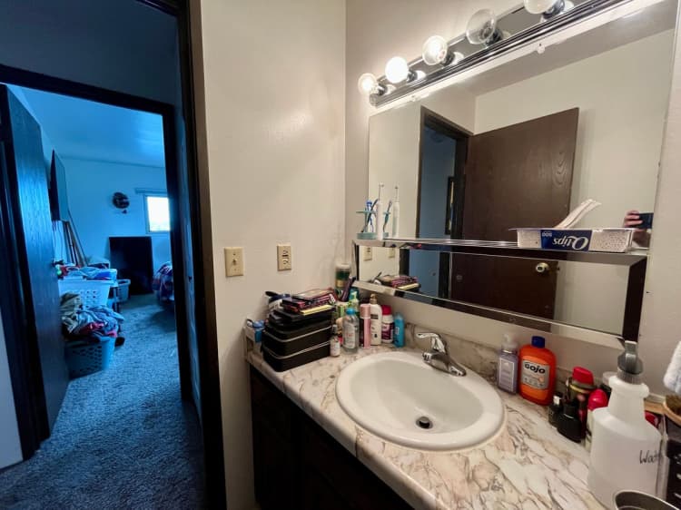 Milwaukee County apartments for rent - image - large (37).jpeg