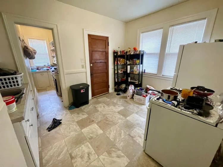 Milwaukee County apartments for rent - image - large (6).jpeg