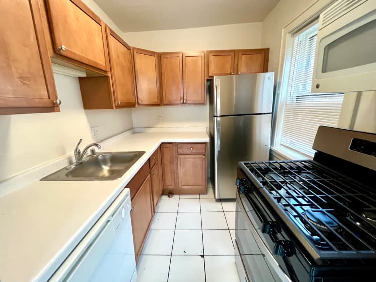 Milwaukee County apartments for rent - image - property-image-1793206912433.jpeg