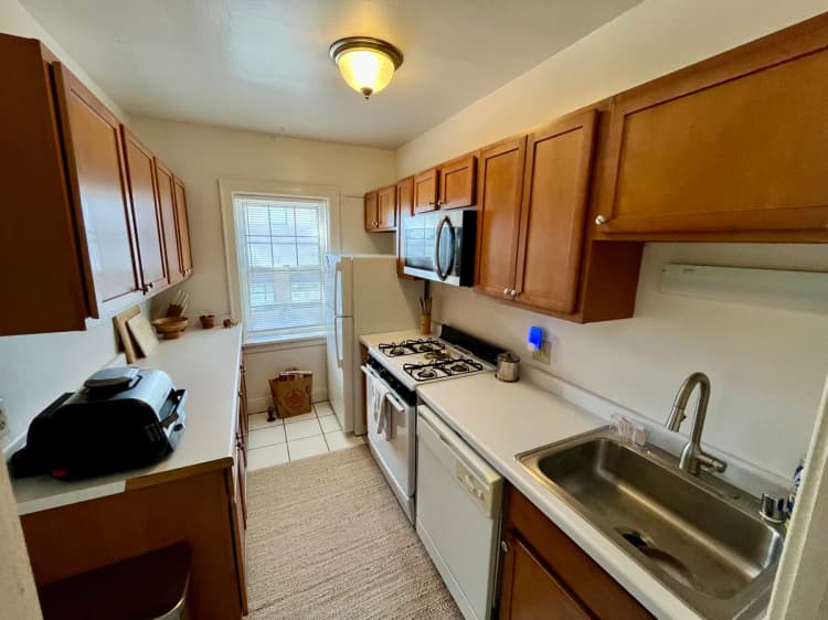 Milwaukee County apartments for rent - image - property-image-1793206914887.jpeg