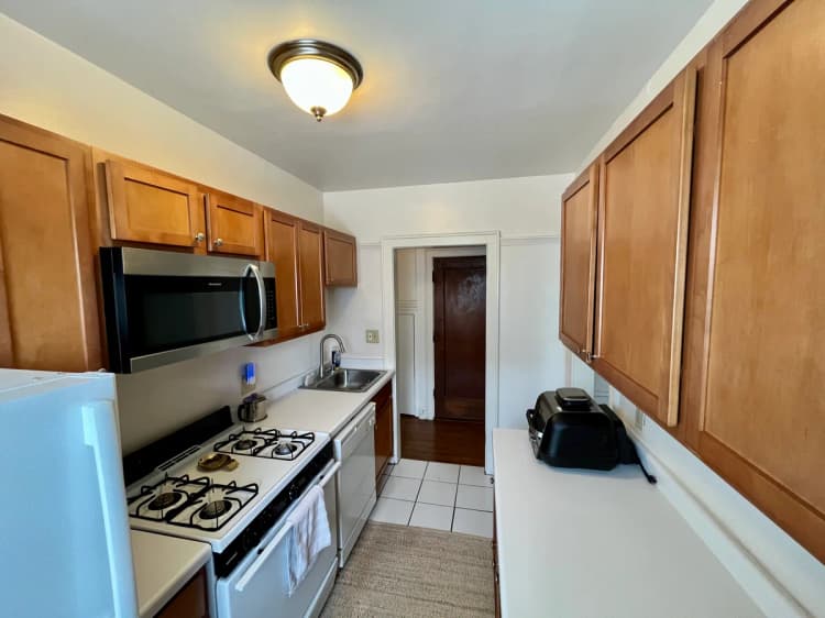 Milwaukee County apartments for rent - image - property-image-1793206914900.jpeg