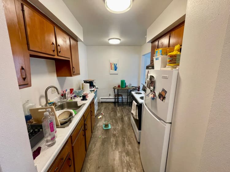 Milwaukee County apartments for rent - image - large (16).jpeg