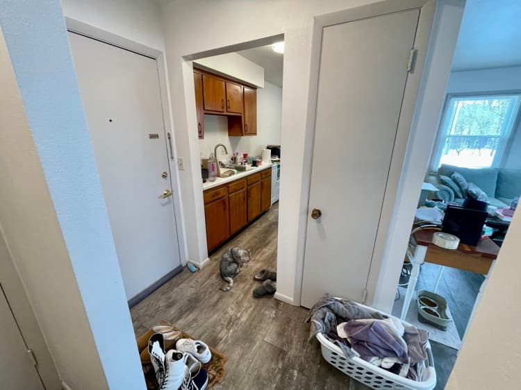 Milwaukee County apartments for rent - image - large (13).jpeg