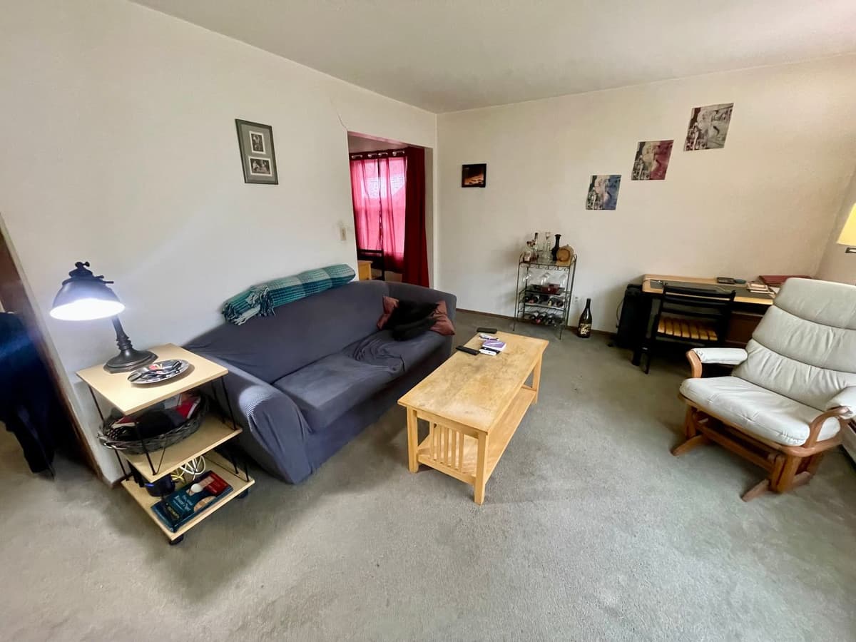 Milwaukee County apartments for rent - image - large (1).jpeg