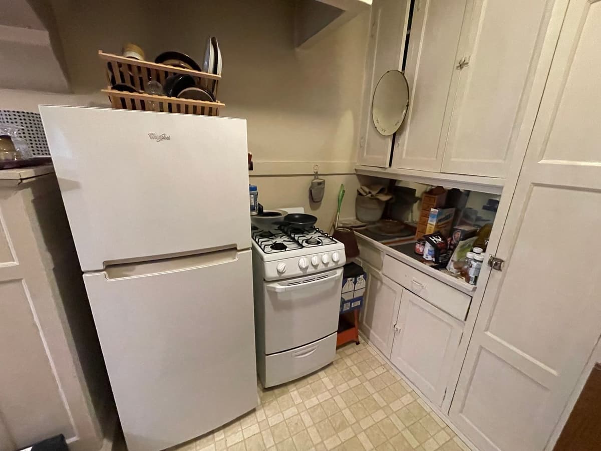 Milwaukee County apartments for rent - Property image - 2027 N Prospect - 2