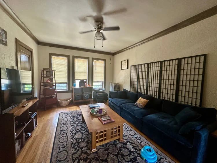 Milwaukee County apartments for rent - image - large (3).jpeg