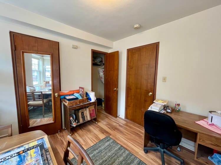 Milwaukee County apartments for rent - image - large (17).jpeg