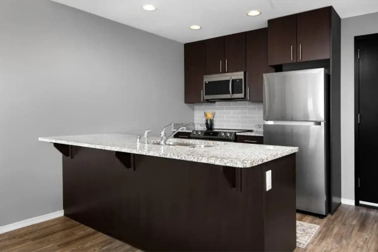 Milwaukee County apartments for rent - image - imgi_496_p1800111_79_1_photogallery.webp