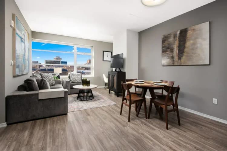 Milwaukee County apartments for rent - image - imgi_523_p1800111_77_1_photogallery.webp