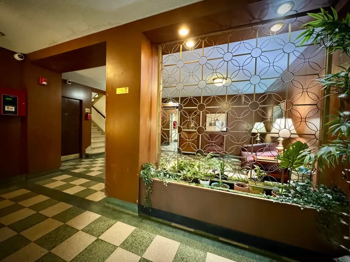 Milwaukee County apartments for rent - Property image - Marshall Hall - 2