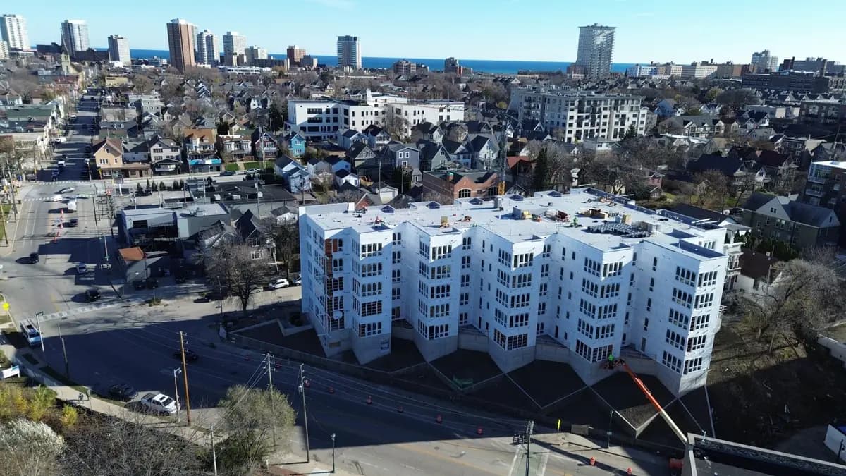 Milwaukee County apartments for rent - Property image - Elevation 1659 Apartments - 1