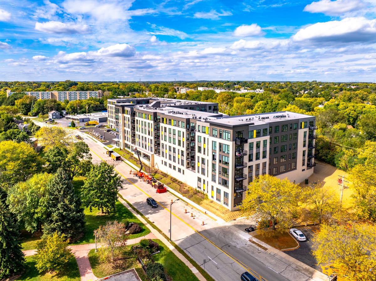 Milwaukee County apartments for rent - Property image - The Revv - 3