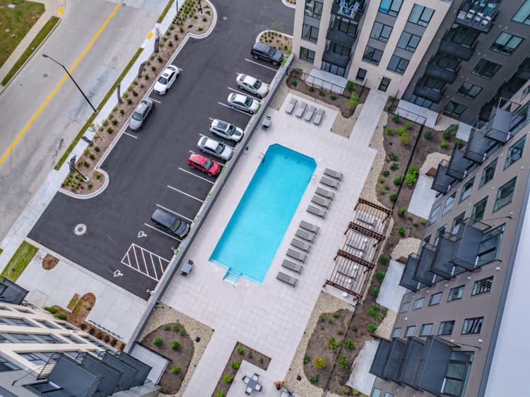 Milwaukee County apartments for rent - image - yardi_image_1789454722643_12_29832100