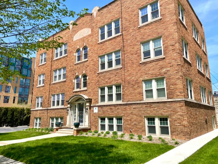 Milwaukee County apartments for rent - image - property-image-1793210749801.jpeg