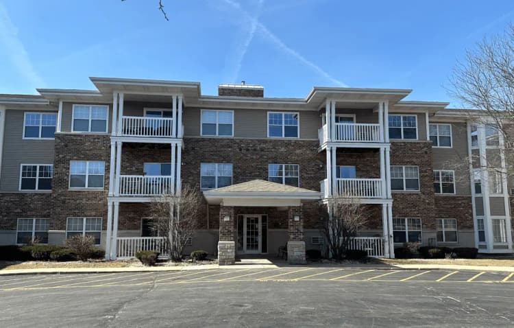 Milwaukee County apartments for rent - image - PrairieHill_SeniorApartments_1.png