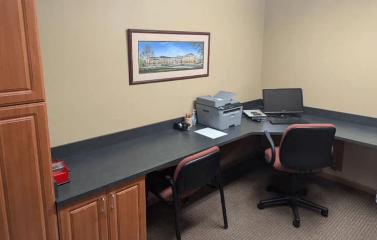 Milwaukee County apartments for rent - image - PrairieHill_SeniorApartments_44.png