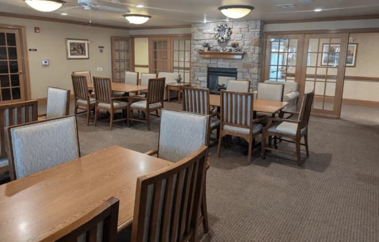 Milwaukee County apartments for rent - image - PrairieHill_SeniorApartments_54.png
