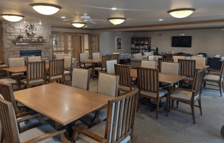 Milwaukee County apartments for rent - image - PrairieHill_SeniorApartments_58.png