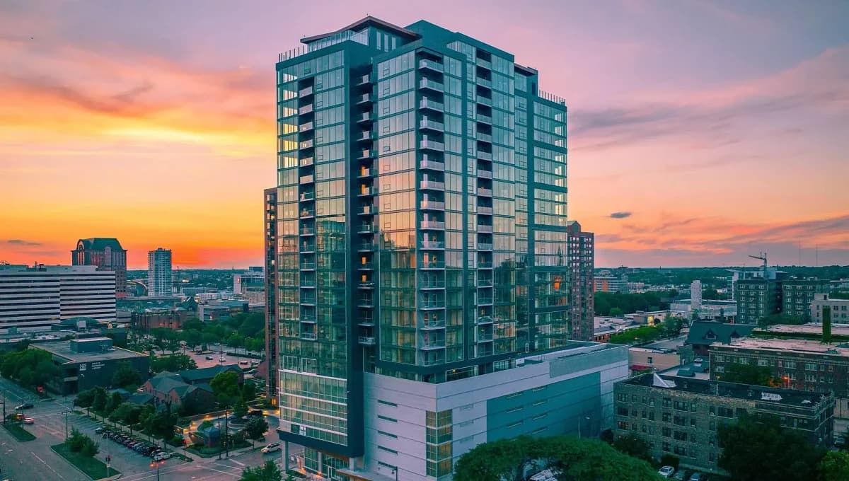 Milwaukee County apartments for rent - Property image - Ascent - 1