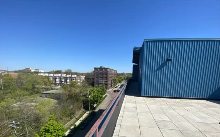 Milwaukee County apartments for rent - image - CommunityRoofTopOpen-800x499.png