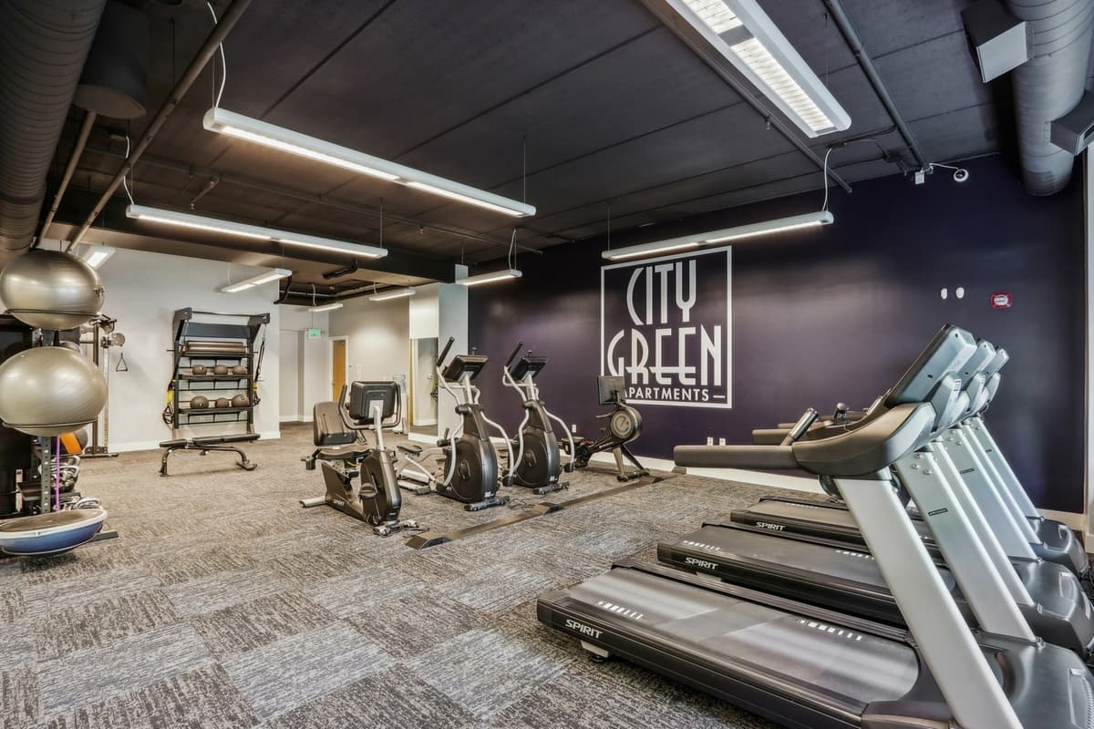 Milwaukee County apartments for rent - image - Fitness Center