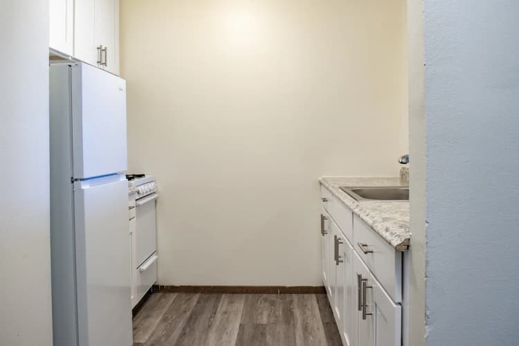 Milwaukee County apartments for rent - image - kitchen