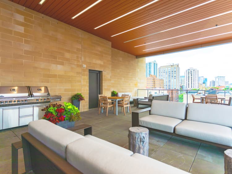 Milwaukee County apartments for rent - image - Community Terrace